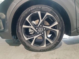 Toyota C-HR 1.8 125H Advance