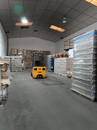 Nave industrial el portal