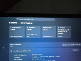 Portátil casi nuevo