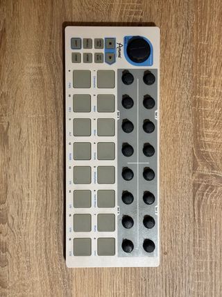 Arturia BeatStep MIDI Controller + Sequencer