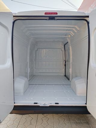 Opel Movano L3H2 2025