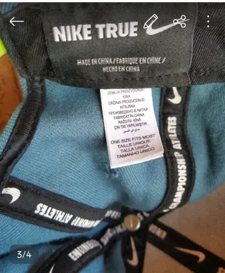 Gorra Nike Azul y Verde