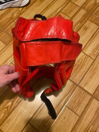 Guantes de Boxeo Leone Camuflaje y casco Charlie