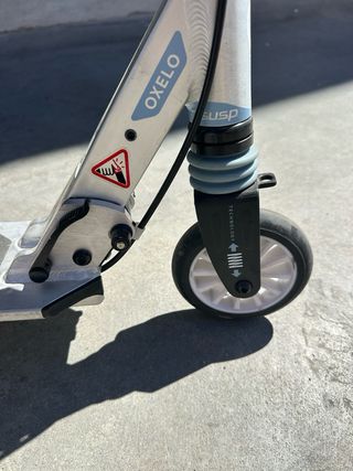 Patín infantil Oxelo plateado