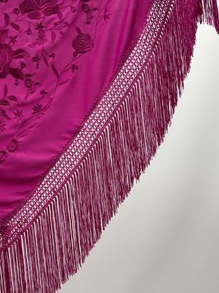 Mantón buganvilla bordado