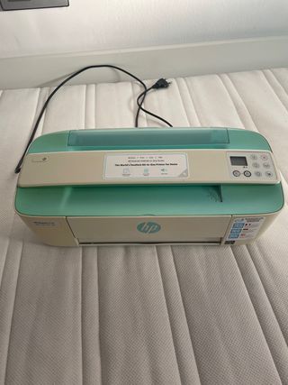 Impresora HP DeskJet 3700 Multifunción