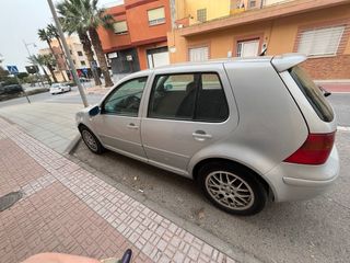 Volkswagen Golf 2005