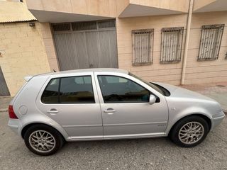 Volkswagen Golf 2005
