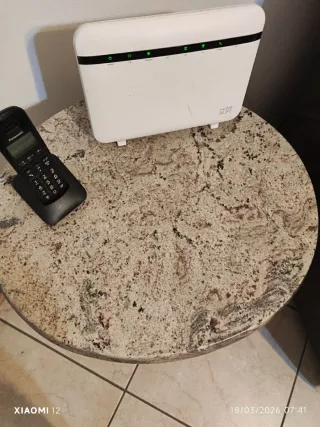 Tavolino salotto in marmo granito