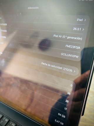 iPad Air 5 M1 + GARANTIA + Funda y Teclado