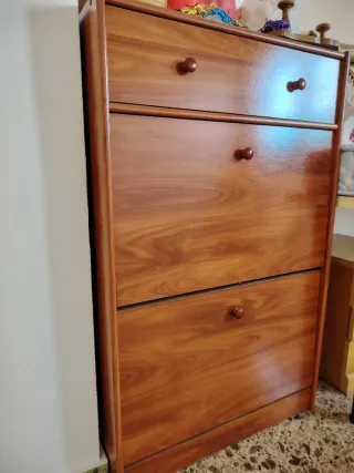 Armario zapatero de madera