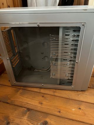 Torre PC NOX Plata y Negra