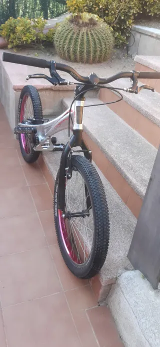 Bicicleta Monty 207 Kamel trial