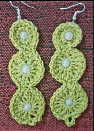 Pendientes crochet verde perla