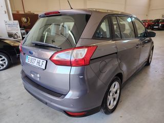 Ford Grand C-MAX 2012