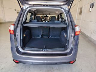 Ford Grand C-MAX 2012