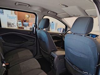 Ford Grand C-MAX 2012