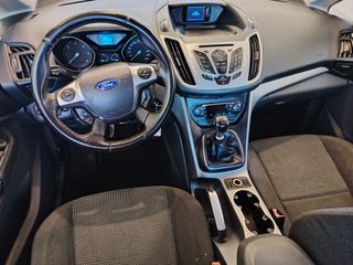 Ford Grand C-MAX 2012