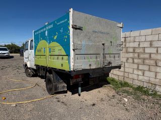 Nissan Cabstar Volquete