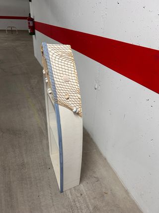 Estantería de madera estilo barco