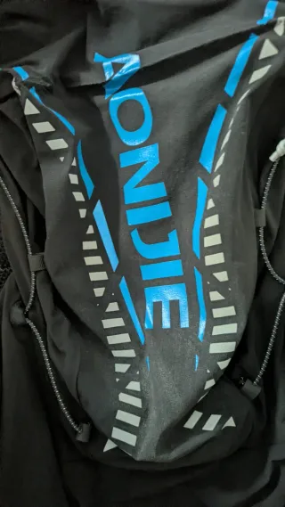 Mochila de hidratación AONIJIE