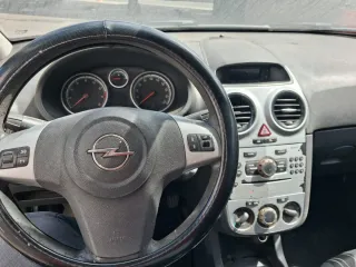Se venden estos dos coches para repuestos