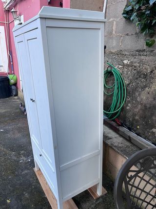 Armario Ikea blanco madera