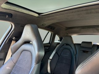 Porsche Panamera GTS Sport Turismo