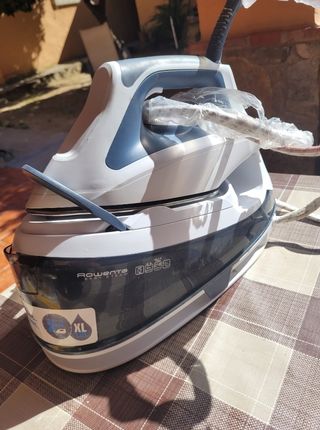 Centro de Planchado Rowenta Easy Steam