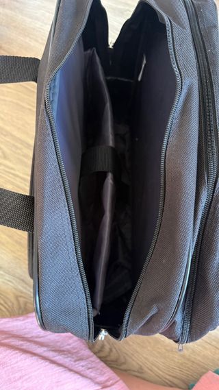 Maletín Targus oficina con ruedas y asa Negro