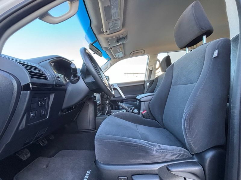 Toyota Land Cruiser 2019, foto 10