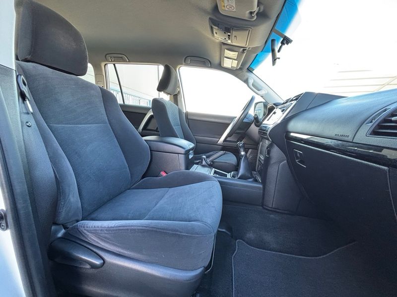Toyota Land Cruiser 2019, foto 17