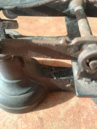 Balanza Inglesa con 5 Pesas