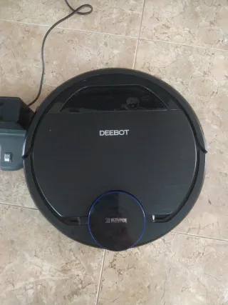 Aspirador Deebot Ozmo 930