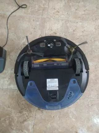 Aspirador Deebot Ozmo 930