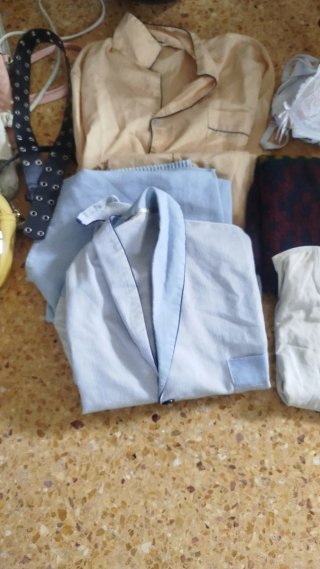 Lote Ropa Mujer: Tops y Pantalones