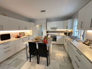 Chalet en alquiler en Nueva Andalucía centro en Marbella