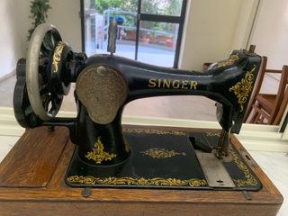 Macchina da cucire Singer inizio '900