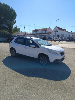 Peugeot 2008 1.2 Gasolina 82cv 2017