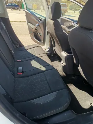 Peugeot 2008 1.2 Gasolina 82cv 2017