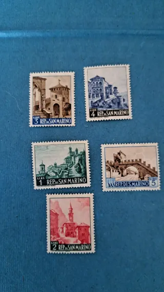 Lotto Francobolli San Marino antichi e moderni