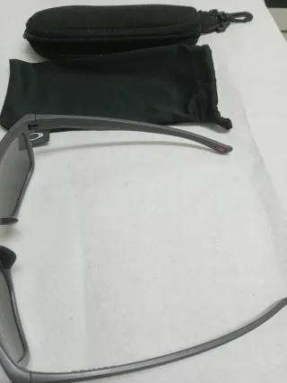 Gafas de Sol Oakley Holston Usadas