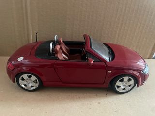 Maisto 1/18 audi tt