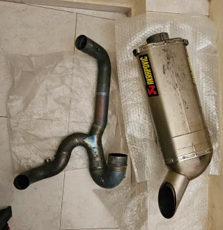 KTM RC8 R  Edición Limitada Red Bull