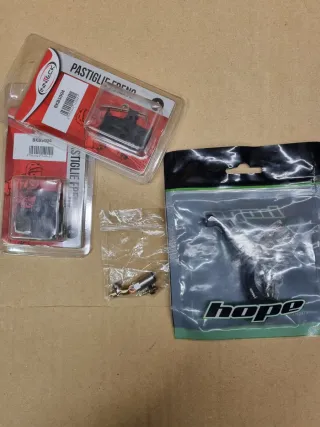 Hope tech3 e4 + dischi + pastiglie nuove