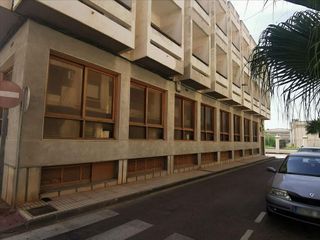 Local comercial en venta en Centro en Alcazares, Los