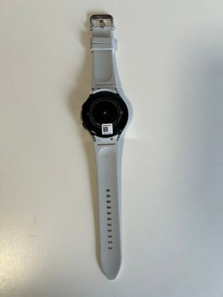 Samsung Galaxy Watch4 Classic Gris