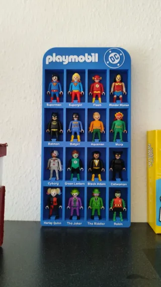Estantería figuras Playmobil DC Comics