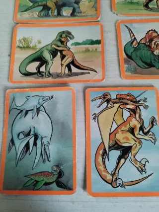 10 carte con dinosauri