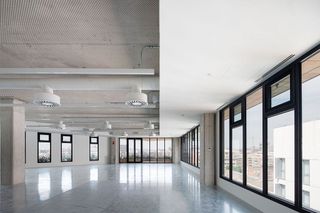 Oficina en alquiler en El Parc i la Llacuna del Poblenou en Barcelona